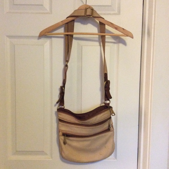 Fossil Purse - Picture 1 of 5